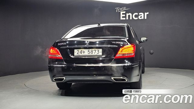 Hyundai Equus из Кореи Encar