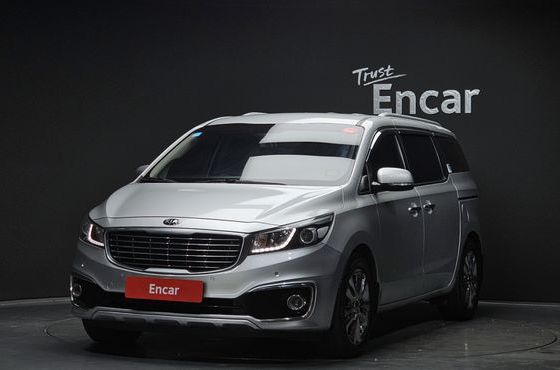 Kia Carnival 9-seater Prestige — пробег 101 197 км — фото 1 из 5