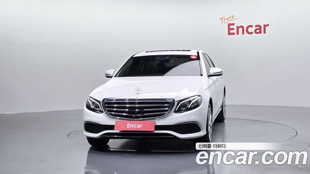 Mercedes-Benz E-Class из Кореи Encar