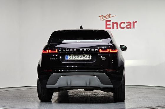 Land Rover Range Rover Evoque P250 SE — пробег 93 390 км — фото 4 из 5