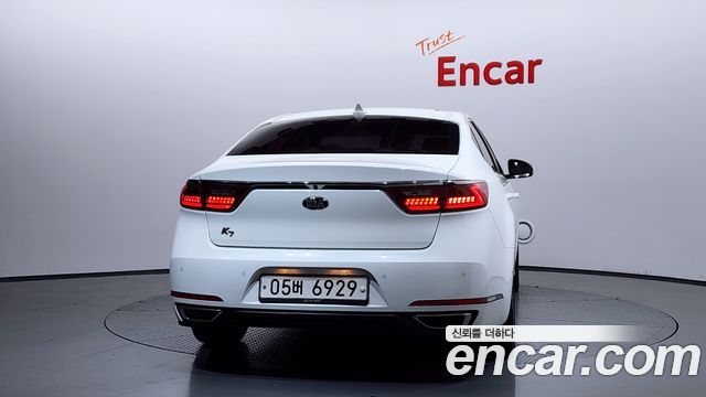 Kia K7 из Кореи Encar