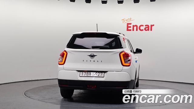 Ssangyong TIBOLI из Кореи Encar