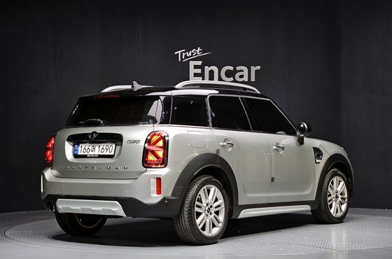 Mini Countryman Classic Plus Launch Pack 2nd Gen — пробег 30 865 км — фото 2 из 5