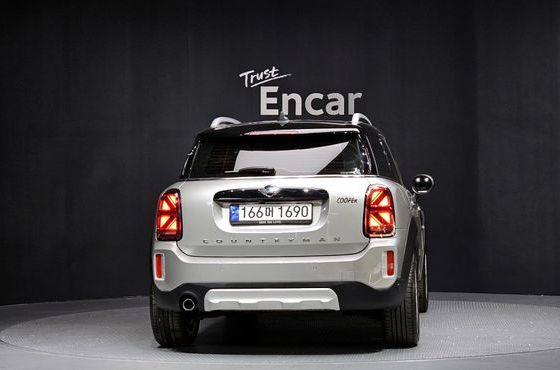 Mini Countryman Classic Plus Launch Pack 2nd Gen — пробег 30 865 км — фото 4 из 5