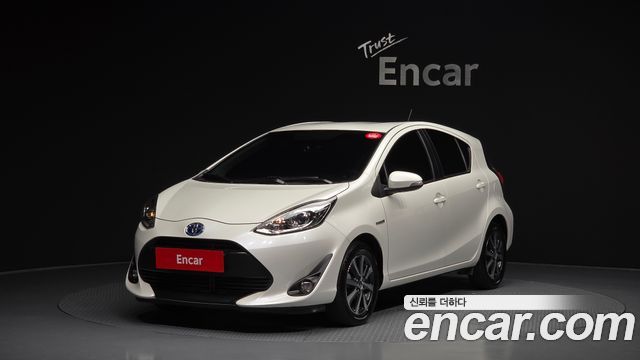 Toyota Prius из Кореи Encar