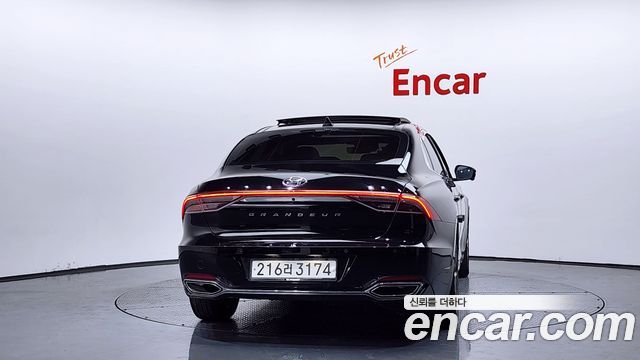 Hyundai Grandeur из Кореи Encar
