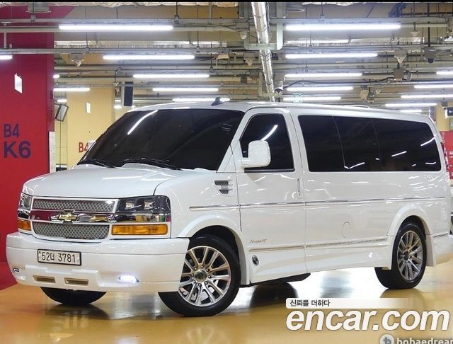 Chevrolet Express Van 6.5 — пробег 25 000 км — фото 2 из 5