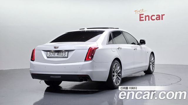 Cadillac CT6 2.0 Turbo — пробег 101 586 км — фото 2 из 5
