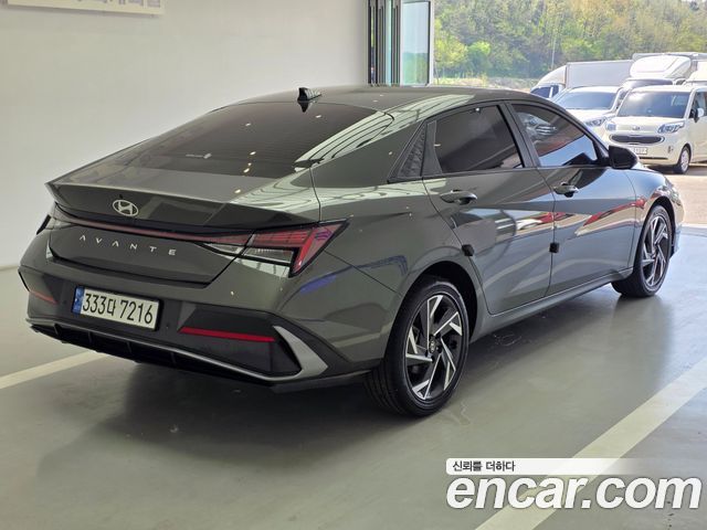 Hyundai AVANTE 1.6 Modern — пробег 27 000 км — фото 2 из 5