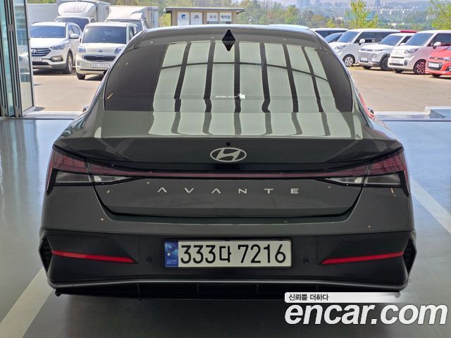 Hyundai AVANTE 1.6 Modern — пробег 27 000 км — фото 4 из 5