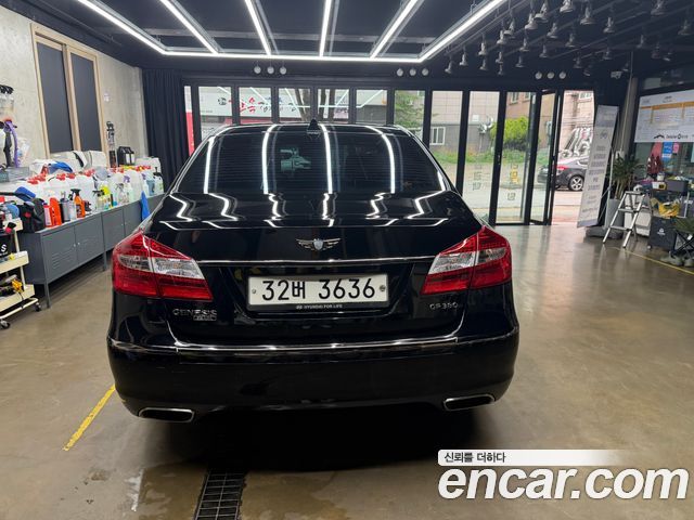 Hyundai Genesis из Кореи Encar