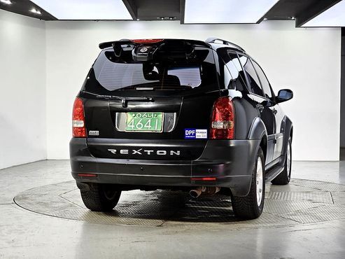 Ssangyong Rexton AWD RX7 High-Deluxe — пробег 188 824 км — фото 3 из 5