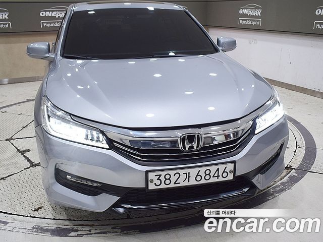 Honda Accord из Кореи Encar