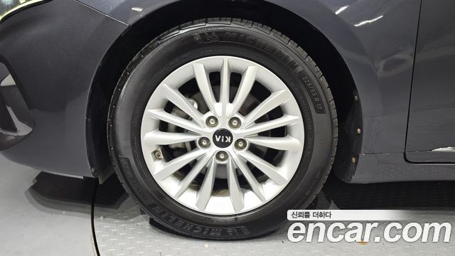 Kia K7 из Кореи Encar