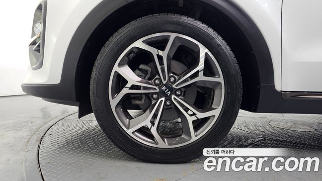 Kia Sportage из Кореи Encar