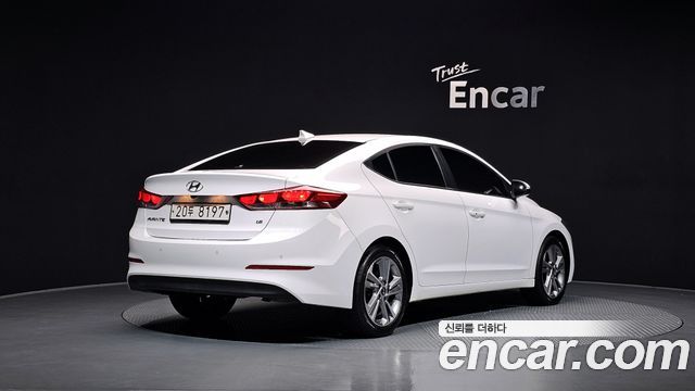 Hyundai AVANTE из Кореи Encar
