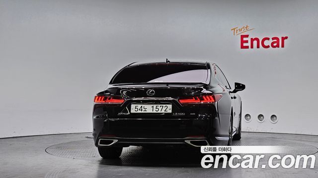 Lexus LS 3.5 Luxury AWD — пробег 147 268 км — фото 4 из 5