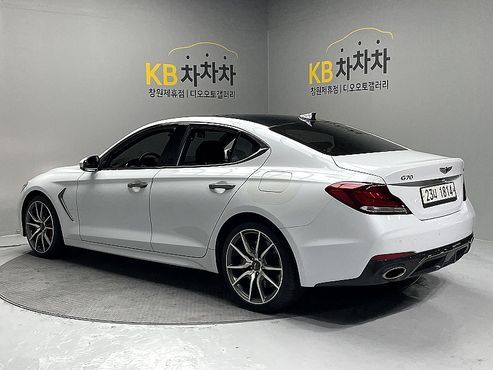 Genesis G70 2.0T Sport Package — пробег 79 220 км — фото 2 из 5