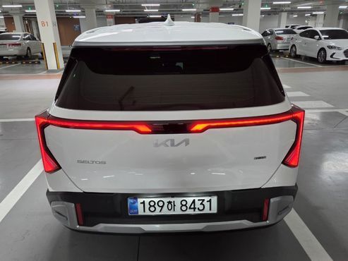 Kia Seltos HEV 1.6 2WD Trendy — пробег 1 050 км — фото 4 из 5