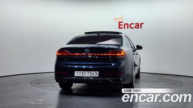 Kia K7 из Кореи Encar