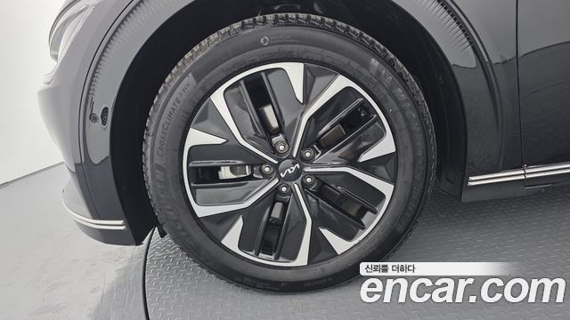 Kia EV6 Long Range Earth — пробег 73 506 км — фото 5 из 5