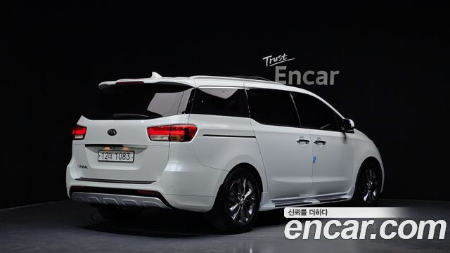 Kia Carnival из Кореи Encar
