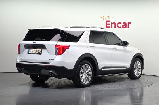 Ford Explorer 2.3 LimIted 4WD — пробег 82 074 км — фото 2 из 5