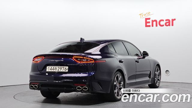 Kia Stinger 2.0 Turbo 2WD Platinum — пробег 69 502 км — фото 2 из 5