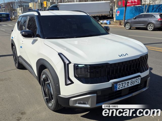 Kia Seltos Gasoline 1.6T 2WD Signature — пробег 1 300 км — фото 2 из 5
