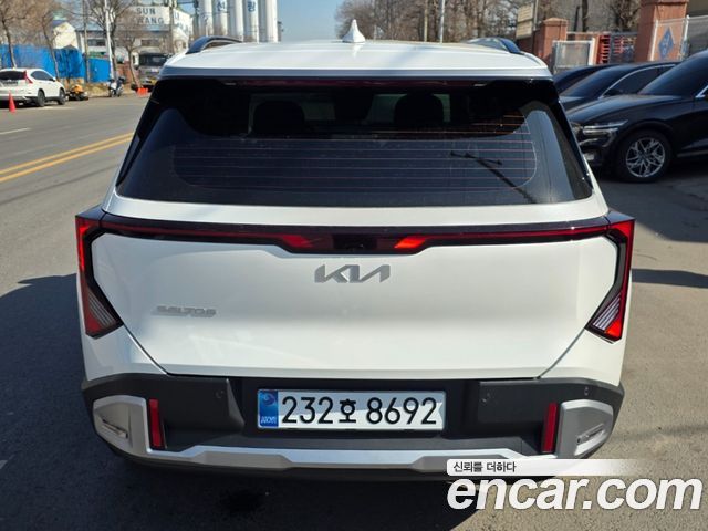Kia Seltos Gasoline 1.6T 2WD Signature — пробег 1 300 км — фото 4 из 5