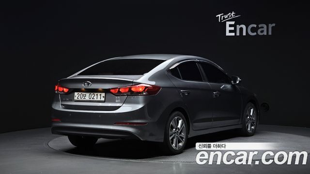 Hyundai AVANTE из Кореи Encar