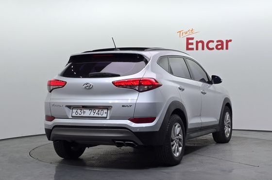 Hyundai Tucson Diesel 2.0 2WD Modern — пробег 107 486 км — фото 2 из 5