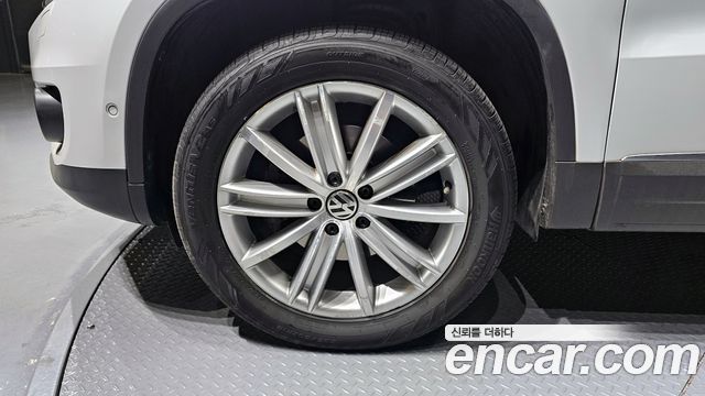 Volkswagen Tiguan из Кореи Encar