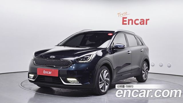 Kia Niro Noblesse — пробег 131 455 км — фото 1 из 5