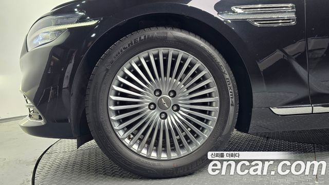 Genesis G90 из Кореи Encar