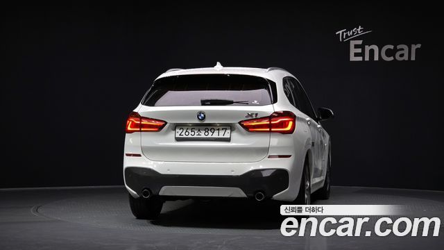 BMW X1 xDrive 20d M Sport package — пробег 107 849 км — фото 4 из 5