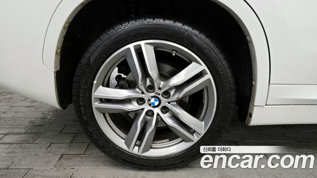BMW X1 xDrive 20d M Sport package — пробег 107 849 км — фото 5 из 5