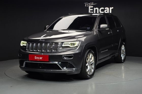 Jeep Cherokee 3.0 Diesel Overland Summit WK2 — пробег 162 471 км — фото 1 из 5