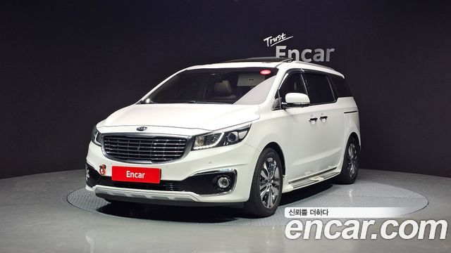 Kia Carnival 7-seater Limousine President — пробег 82 576 км — фото 1 из 5