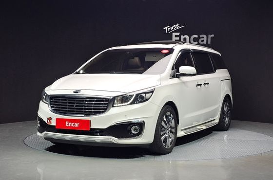 Kia Carnival 7-seater Limousine President — пробег 82 576 км — фото 1 из 5
