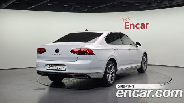 Volkswagen Passat из Кореи Encar