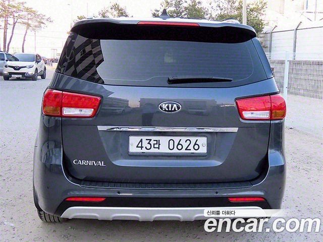 Kia Carnival из Кореи Encar