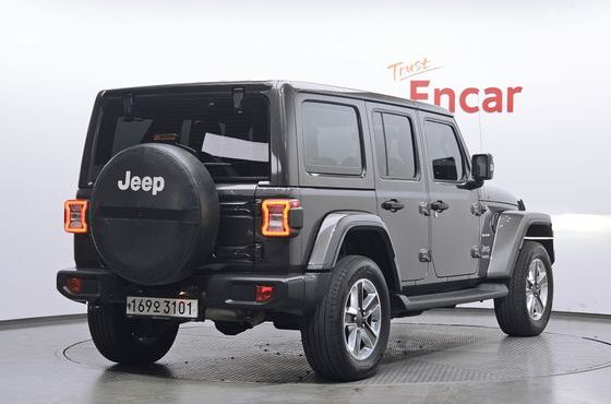Jeep Wrangler 2.0 Sahara 4Door — пробег 402 655 км — фото 2 из 5