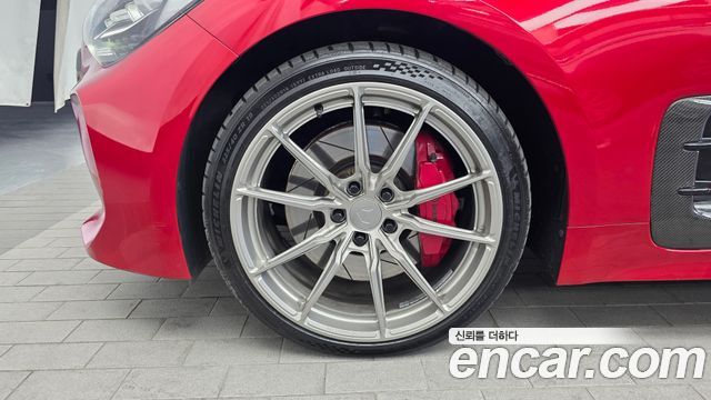 Kia Stinger из Кореи Encar
