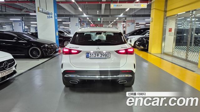 Mercedes-Benz GLA-Class из Кореи Encar