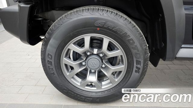 Suzuki Jimny 1.5 — пробег 3 046 км — фото 5 из 5