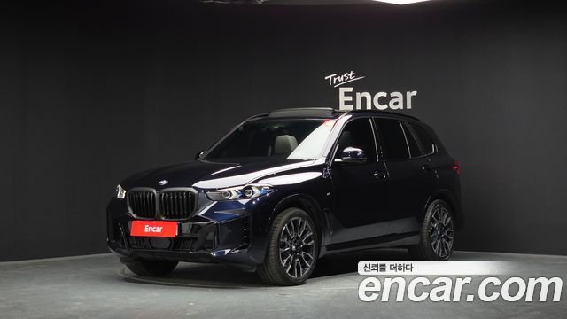 BMW X5 xDrive 40i M Sport — пробег 3 658 км — фото 1 из 5