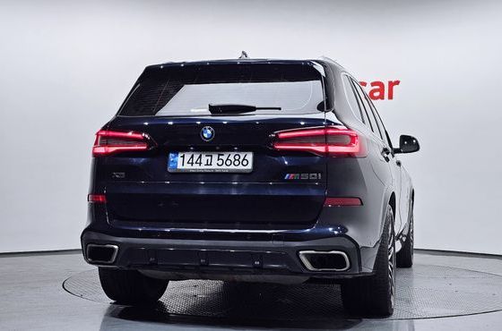 BMW X5 M50i — пробег 139 838 км — фото 4 из 5