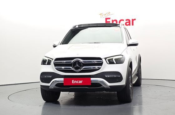 Mercedes-Benz GLE-Class GLE350e 4MATIC — пробег 60 622 км — фото 3 из 5