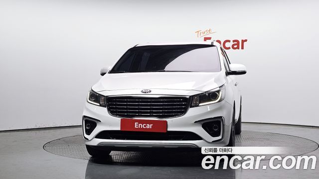 Kia Carnival из Кореи Encar